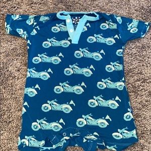 Kickee pants romper